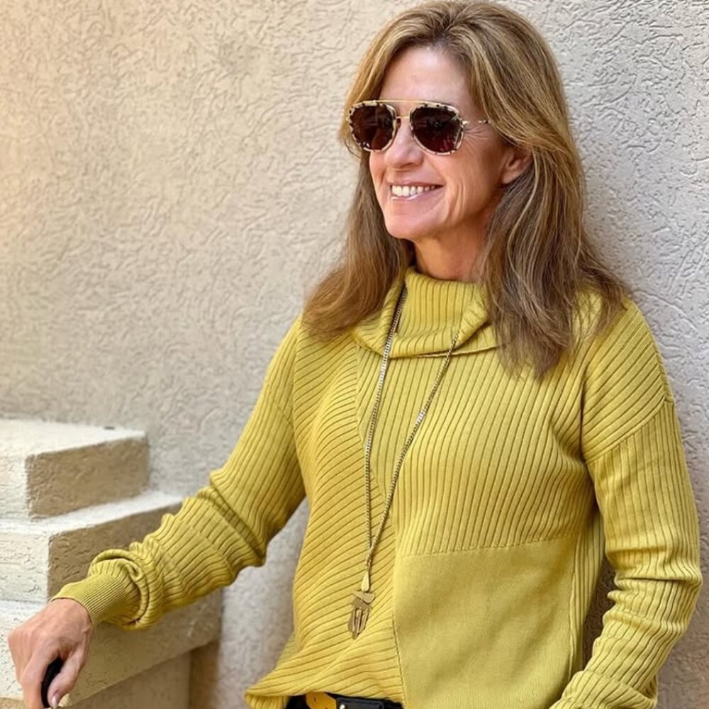 Cabi 4627 Happy Pullover Fall 2023 Large EUC - Picture 6 of 6